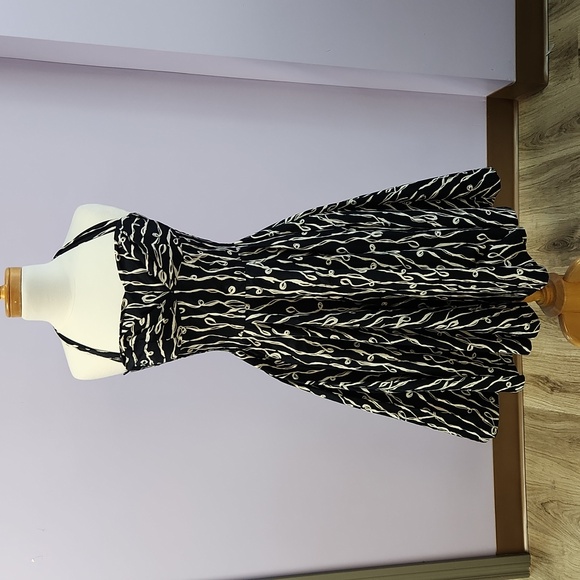 girls from savoy Dresses & Skirts - GIRLS FROM SAVOY retro swing dress